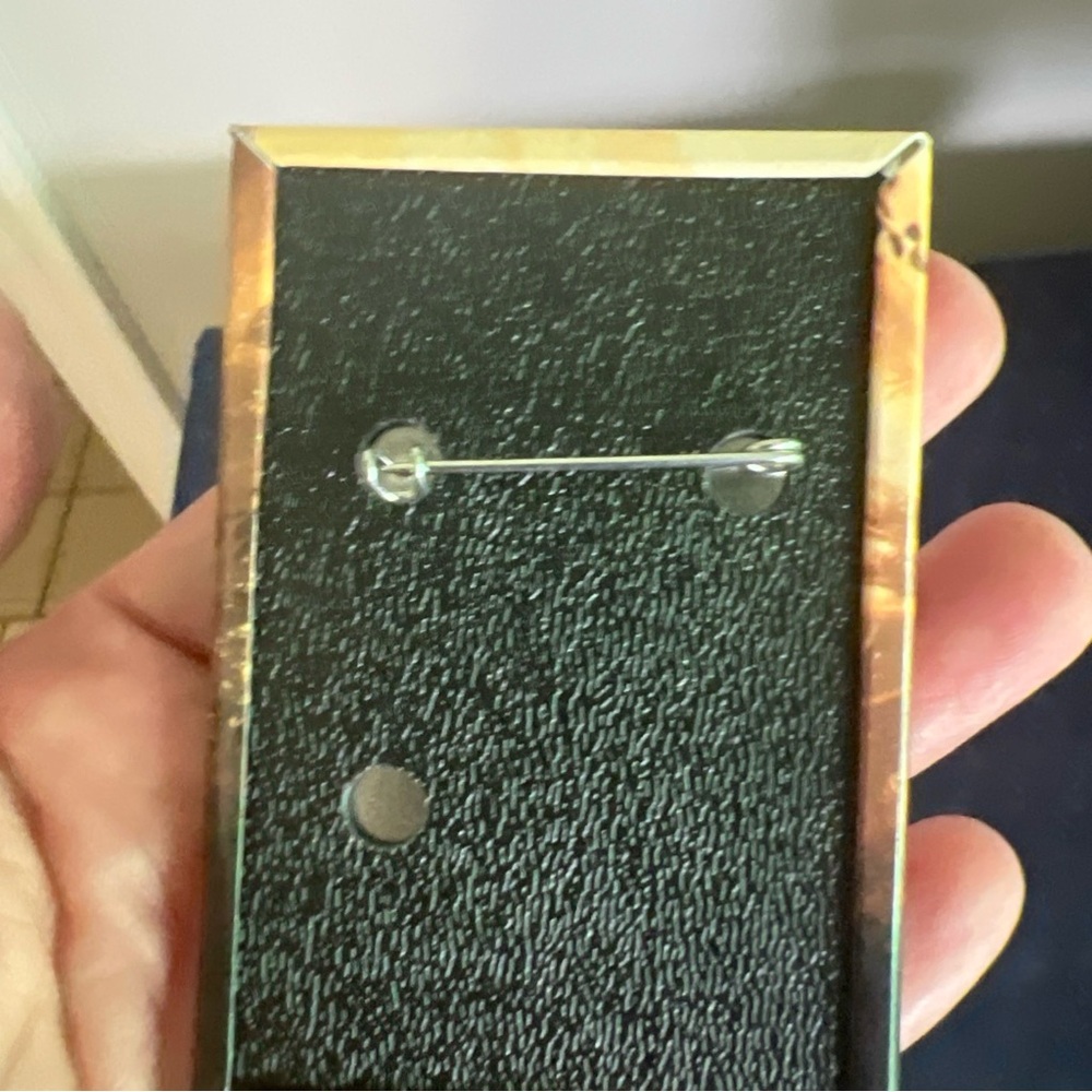 Vintage Movie Rectangle Shaped Button Pin Back Black Beauty 1994 - Picture 5 of 9